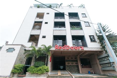 hotels near robinsons place|RedDoorz near Robinsons Place Manila.